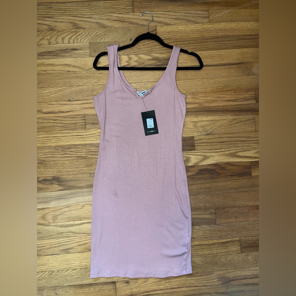 Large fashion nova dress